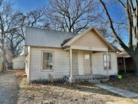 413 W 15th St - Photo 1 of 1