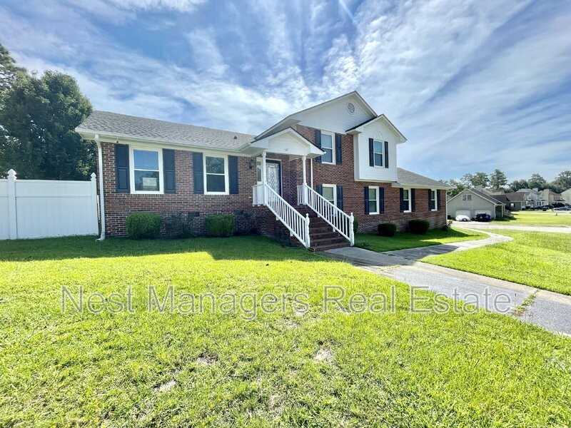 127 Kristin Ave - Photo 2 of 33