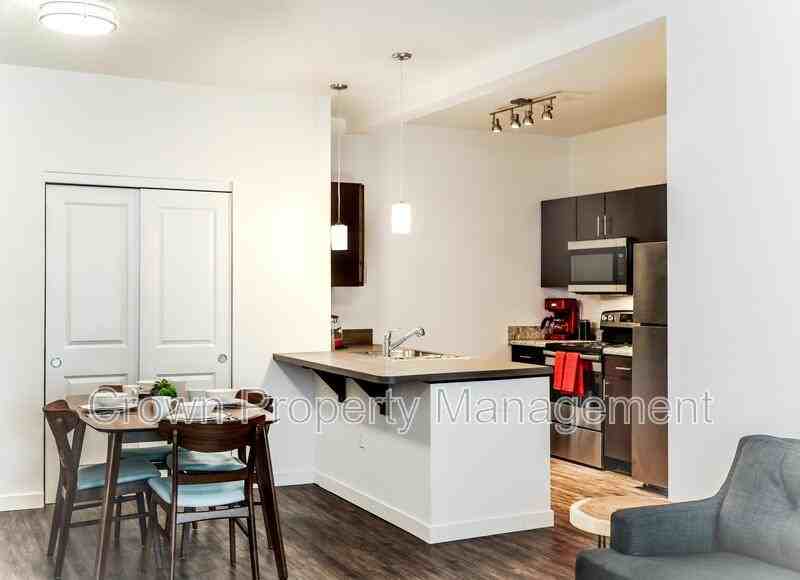 32 Pheasant Run - Photo 3 of 48