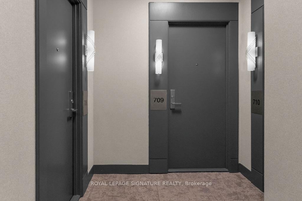 90 Absolute Avenue #709 - Photo 6 of 27