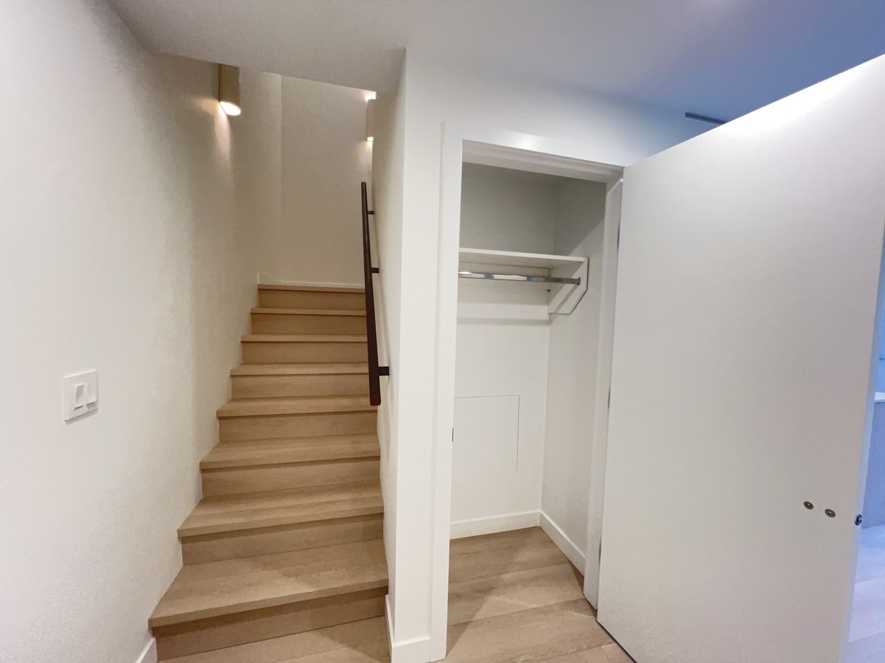 13573 98A Avenue #105 - Photo 7 of 28