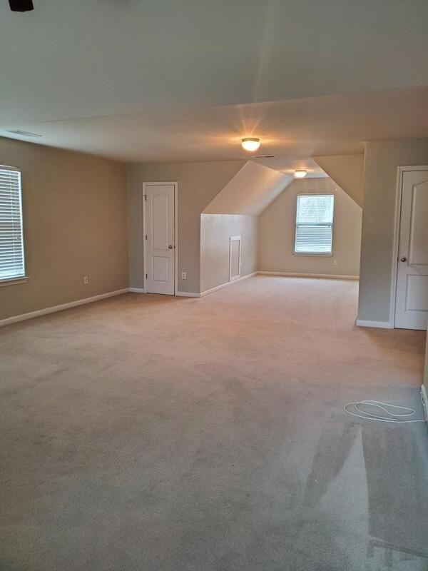 11070 Southwood Dr - Photo 6 of 13