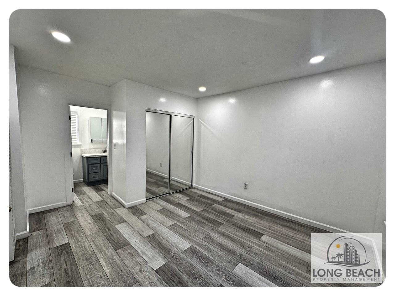 833 East 1st Street #1 - Photo 3 of 9