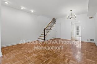 123 E St Se - Photo 1 of 1