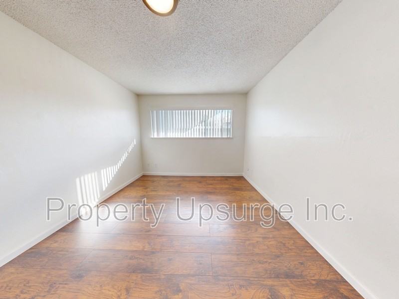 330 Bird St #11 - Photo 6 of 12