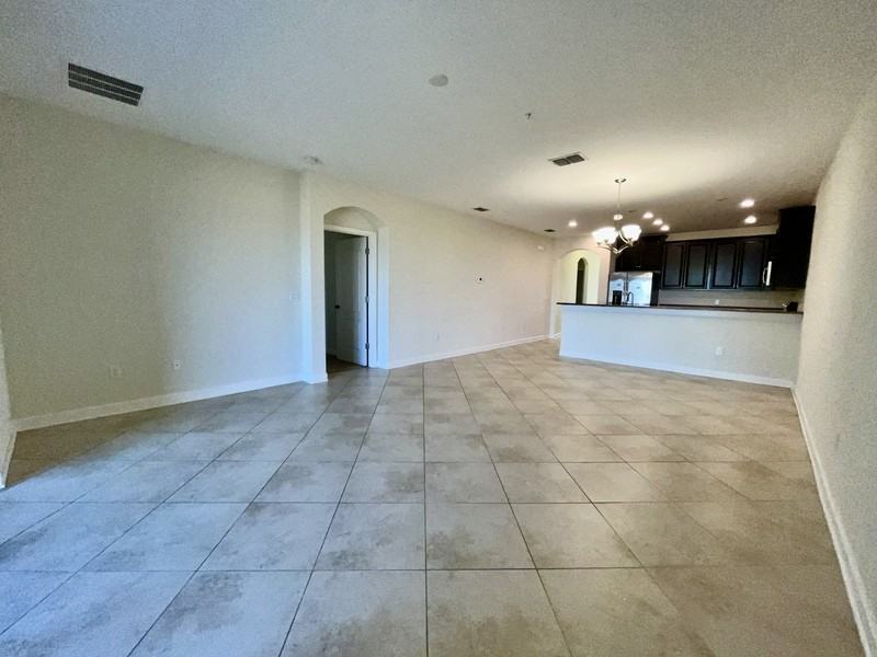 8975 Azalea Sands Ln - Photo 7 of 25