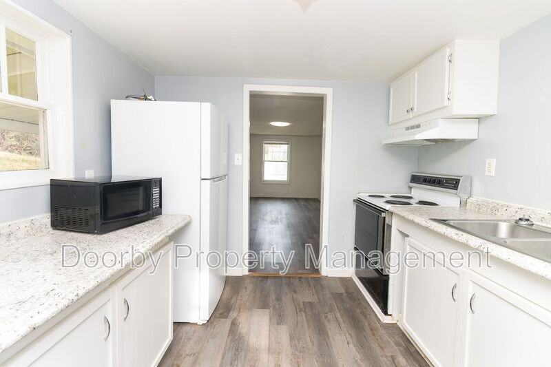 966 Beason Dr - Photo 5 of 12