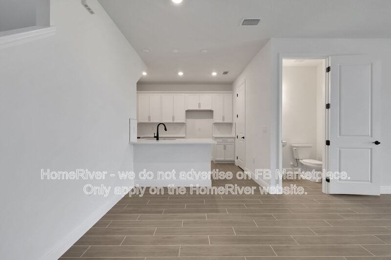 7618 Sea Oak Ct - Photo 7 of 22