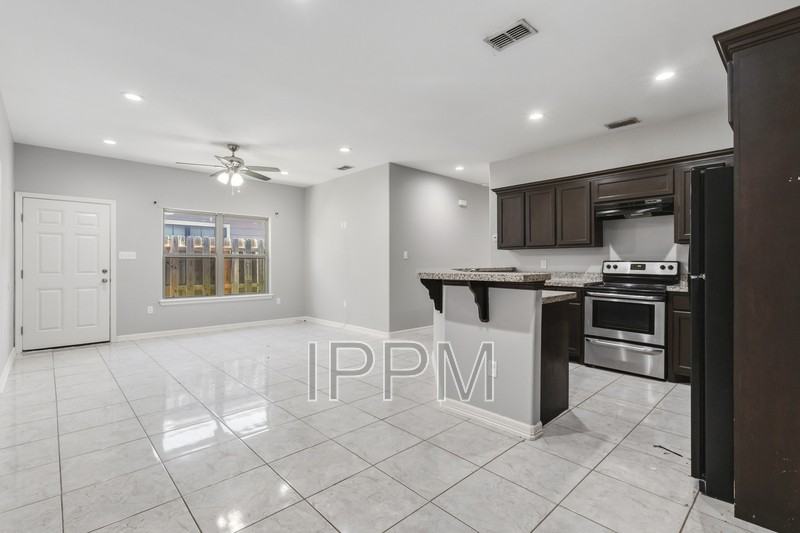 20468 #1 - Photo 4 of 5