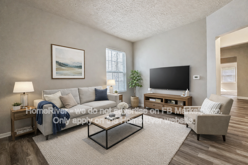 832 S 38th St - Photo 2 of 24