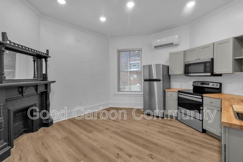 46 Allen St #1 - Photo 5 of 15