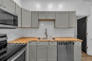 featured image of 46 Allen St #2