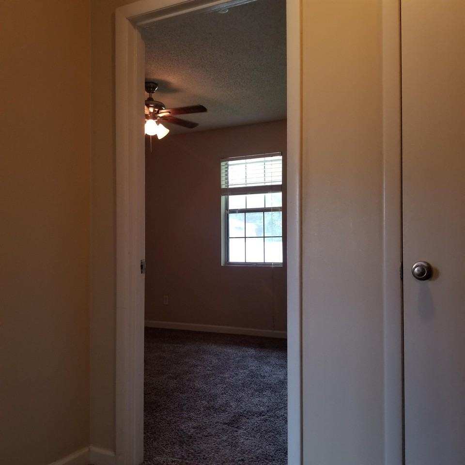 Townhomes At Magnolia - Photo 4 of 47