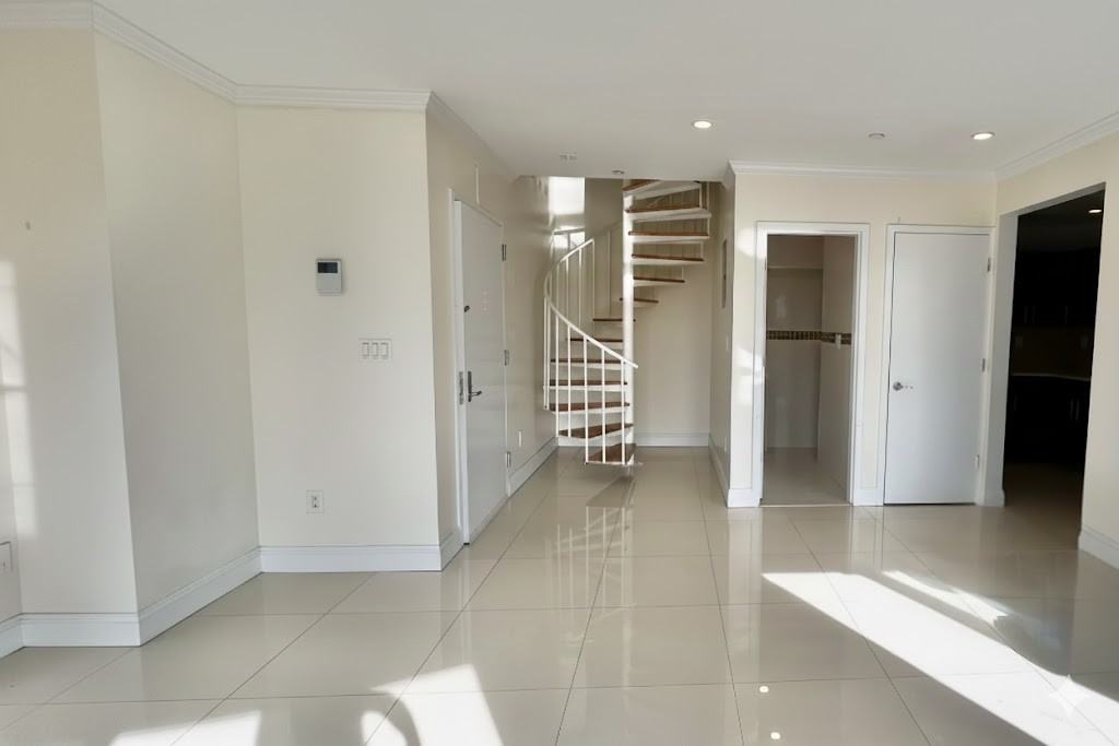 64-64 Wetherole Street #6 - Photo 3 of 9