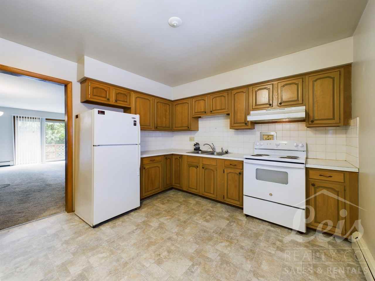 903 East Main Street #1 - Photo 4 of 16