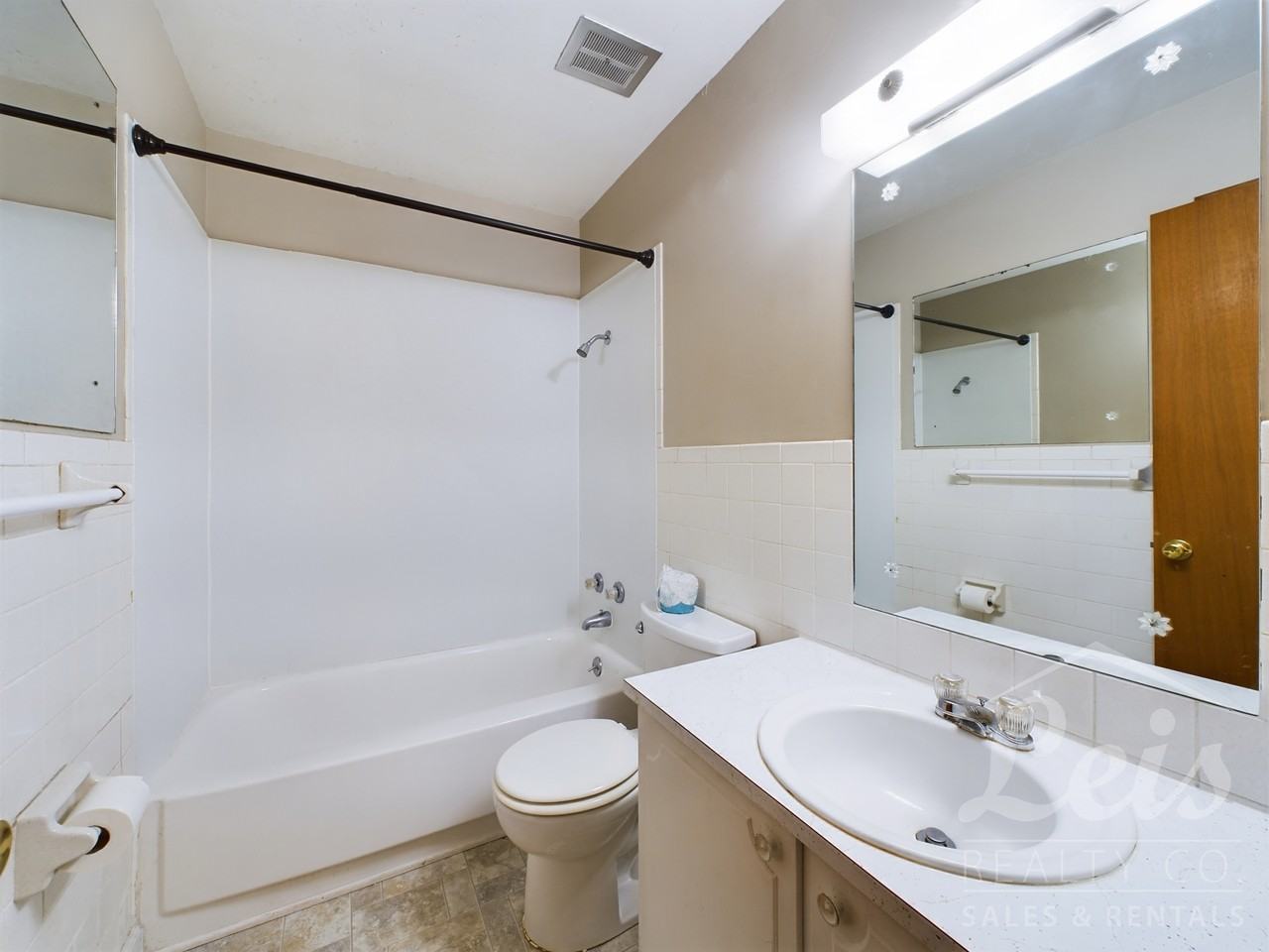 903 East Main Street #1 - Photo 7 of 16