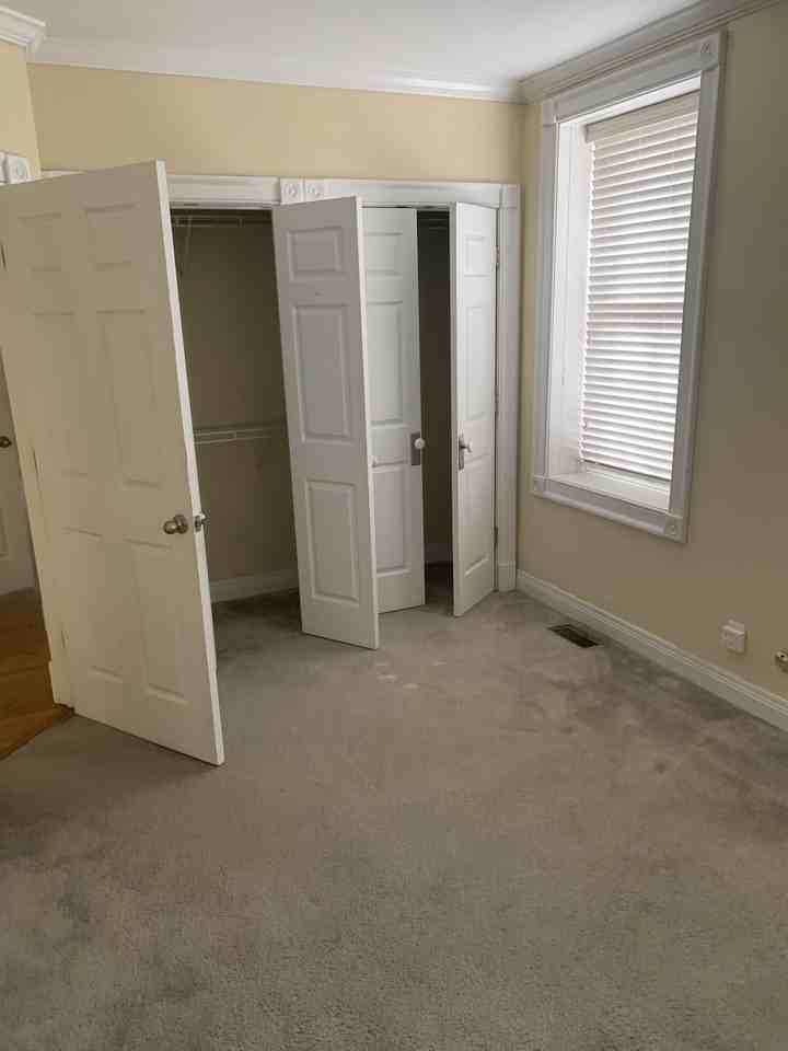 347 S Upper St - Photo 4 of 19