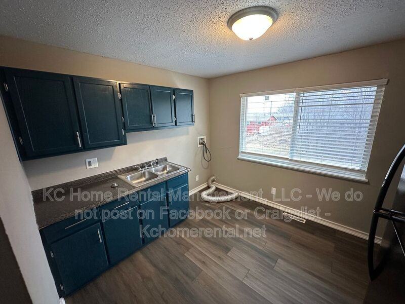 304 Hill St - Photo 7 of 21