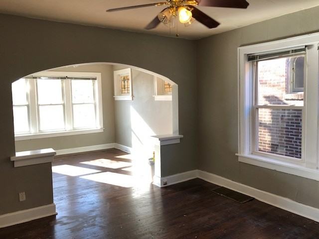 Gateway - Photo 6 of 8