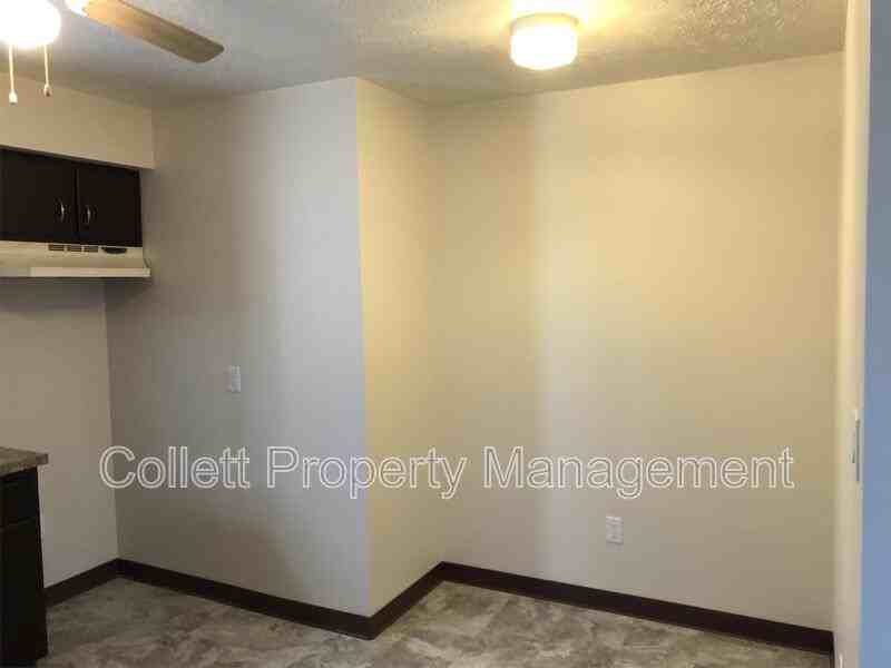 6627 State Rd - Photo 7 of 20