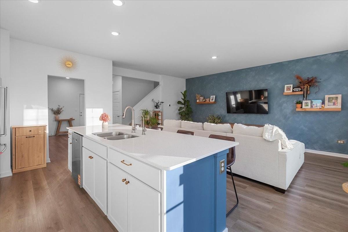 271 Charlestowne Lakes Drive - Photo 4 of 17