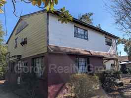 featured image of 3020B 5th St