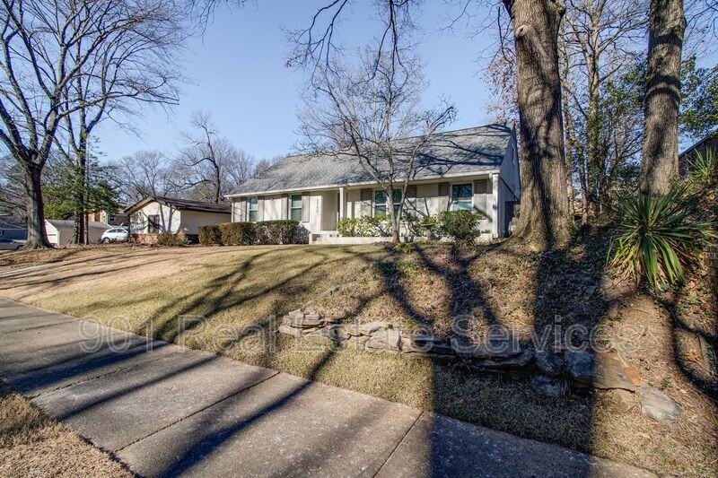 5350 Edenshire Cv - Photo 2 of 40