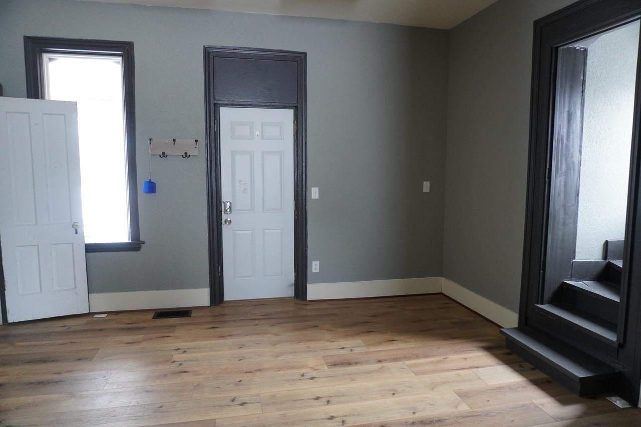 855 W US Highway 6 - Photo 6 of 17