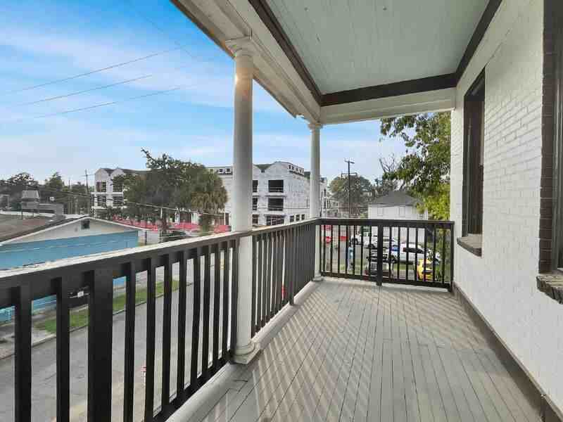 312 W 42nd St - Photo 4 of 13