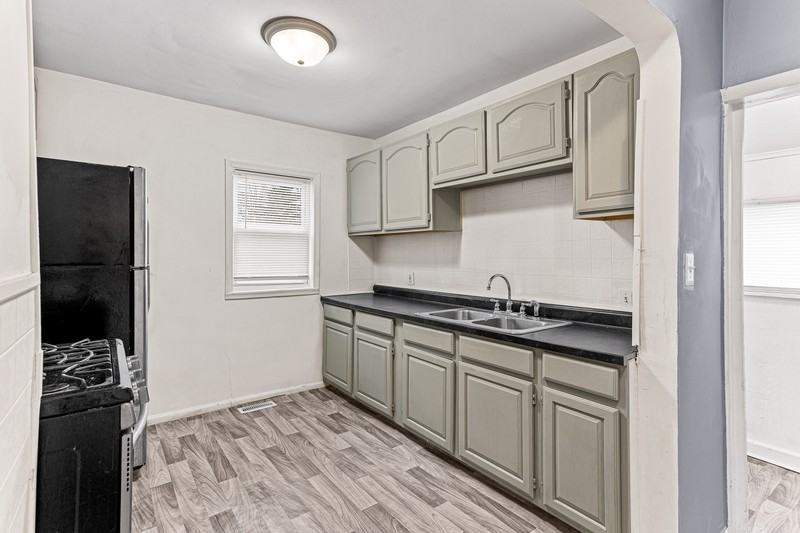 26330 Pattow St - Photo 6 of 18