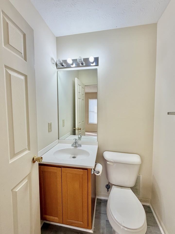 175 Chatham Place - Photo 3 of 13