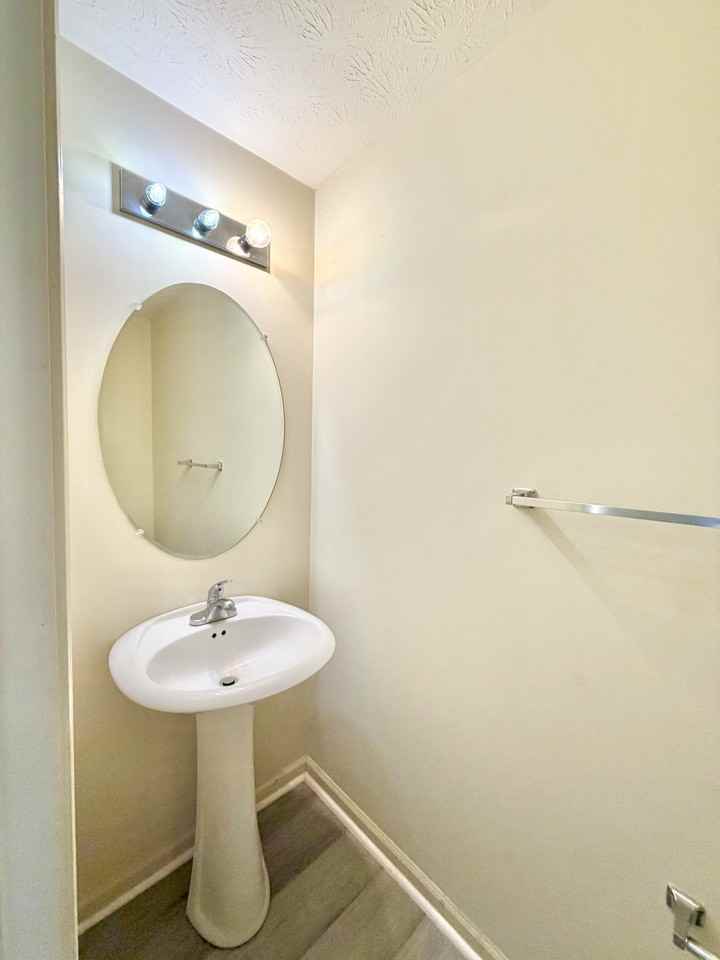 175 Chatham Place - Photo 6 of 13