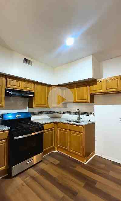 4215 West Girard Avenue - Photo 3 of 10