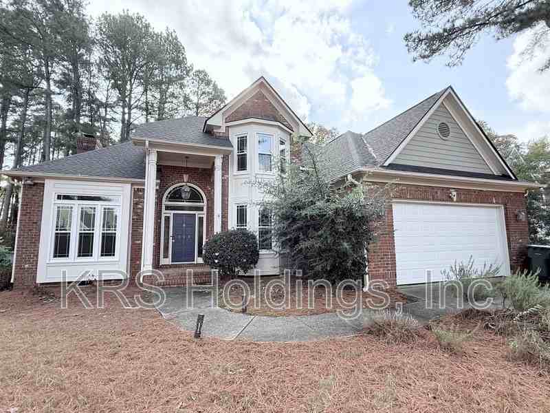 213 Glen Abbey Dr - Photo 2 of 38