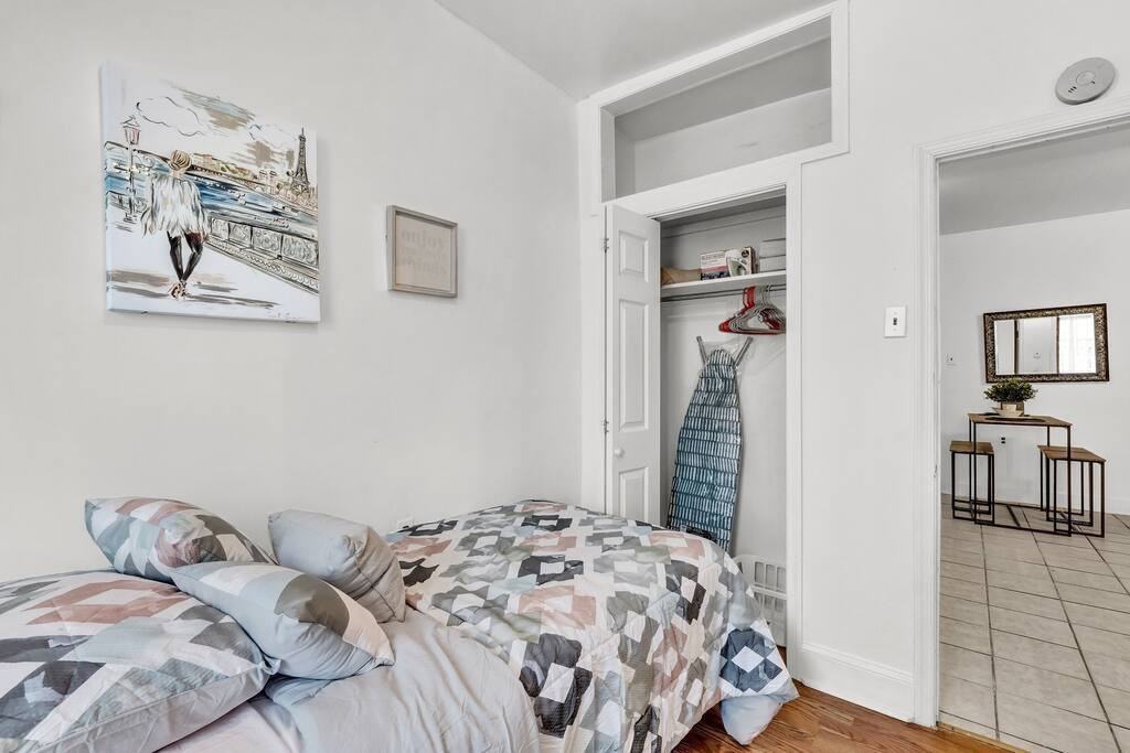 806 S. 10th St - Photo 7 of 12