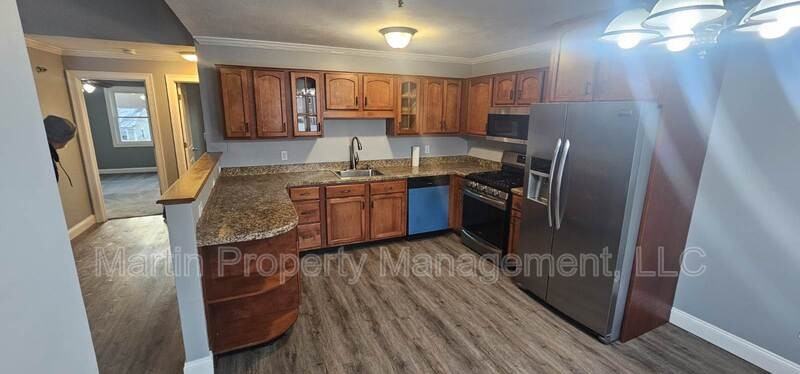 94 Tennis Plaza Rd #22 - Photo 3 of 11