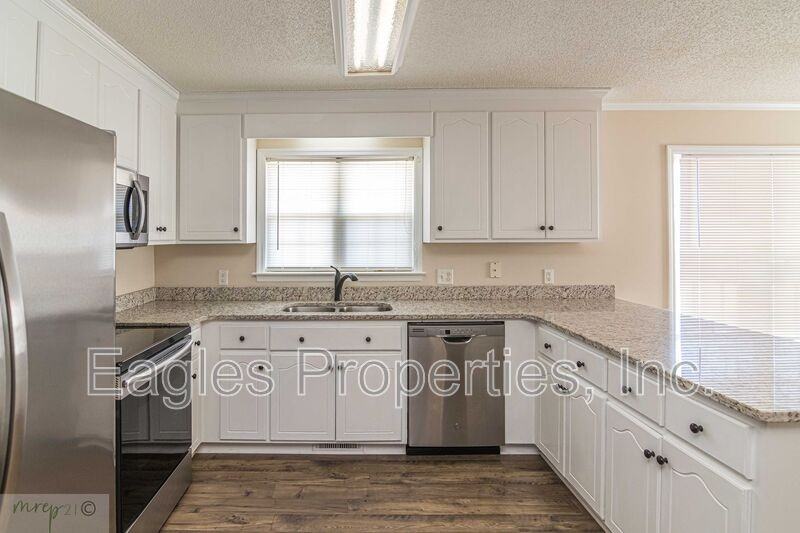 503 True Vine Rd Ne - Photo 4 of 17