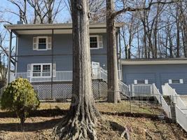 featured image of 1911 Laurans Ave