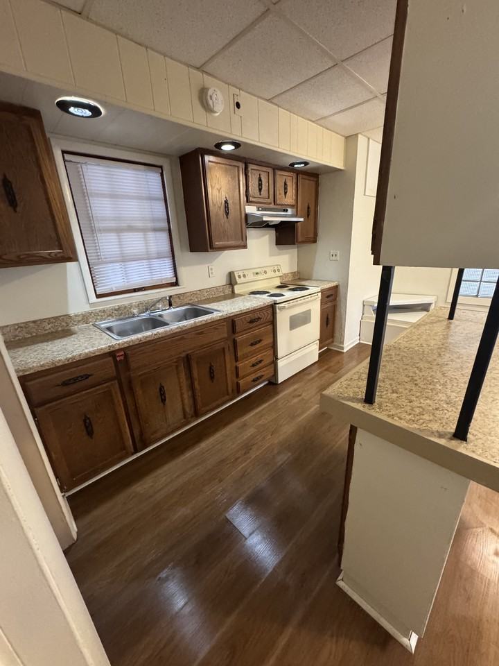 10223 U.S. 40 #D - Photo 7 of 19