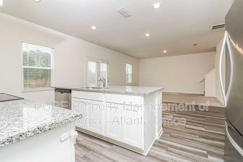 265 Colbury St - Photo 7 of 21