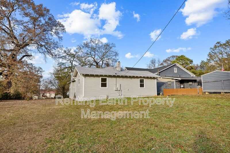 2511 20th Place Ensley - Photo 6 of 22