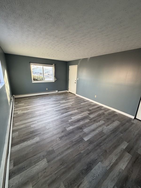 4102 South Ave - Photo 3 of 7