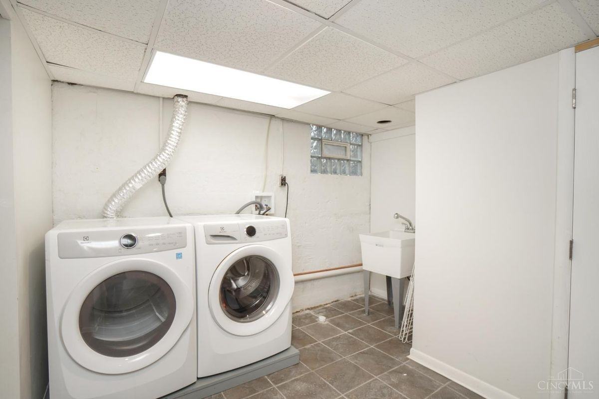 6622 Bramble Ave - Photo 7 of 8