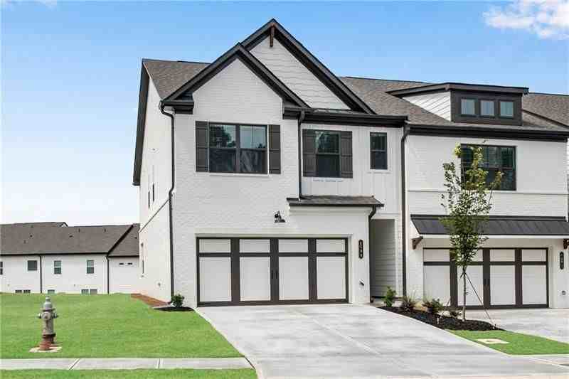 4586 Cypress Park Dr - Photo 2 of 38