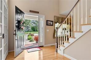 14 Piezzo Dr - Photo 3 of 16