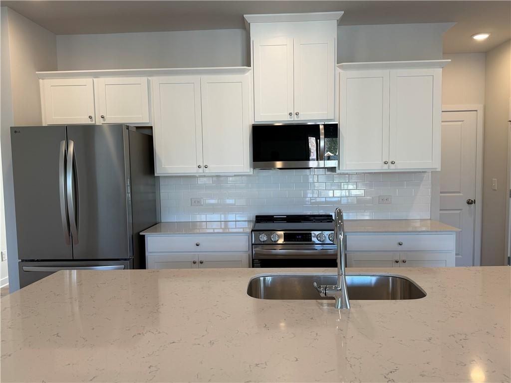 1713 Harper Lili Ln - Photo 3 of 25