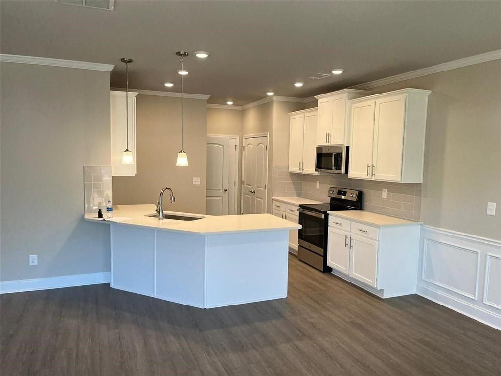 6185 Colston Ln ##7 - Photo 3 of 15