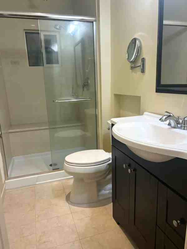 1155 Nob Hill Ave - Photo 2 of 6