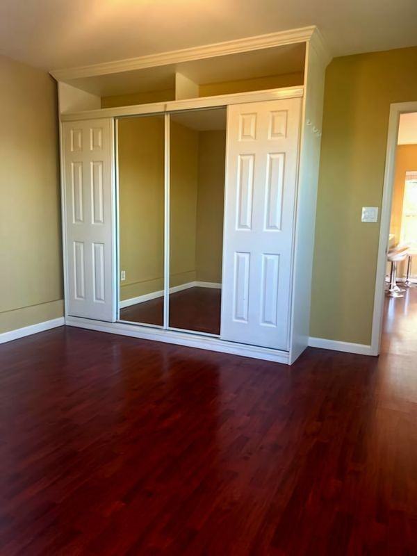 1155 Nob Hill Ave - Photo 3 of 6