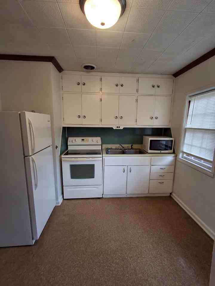 10223 U.S. 40 #B - Photo 3 of 4